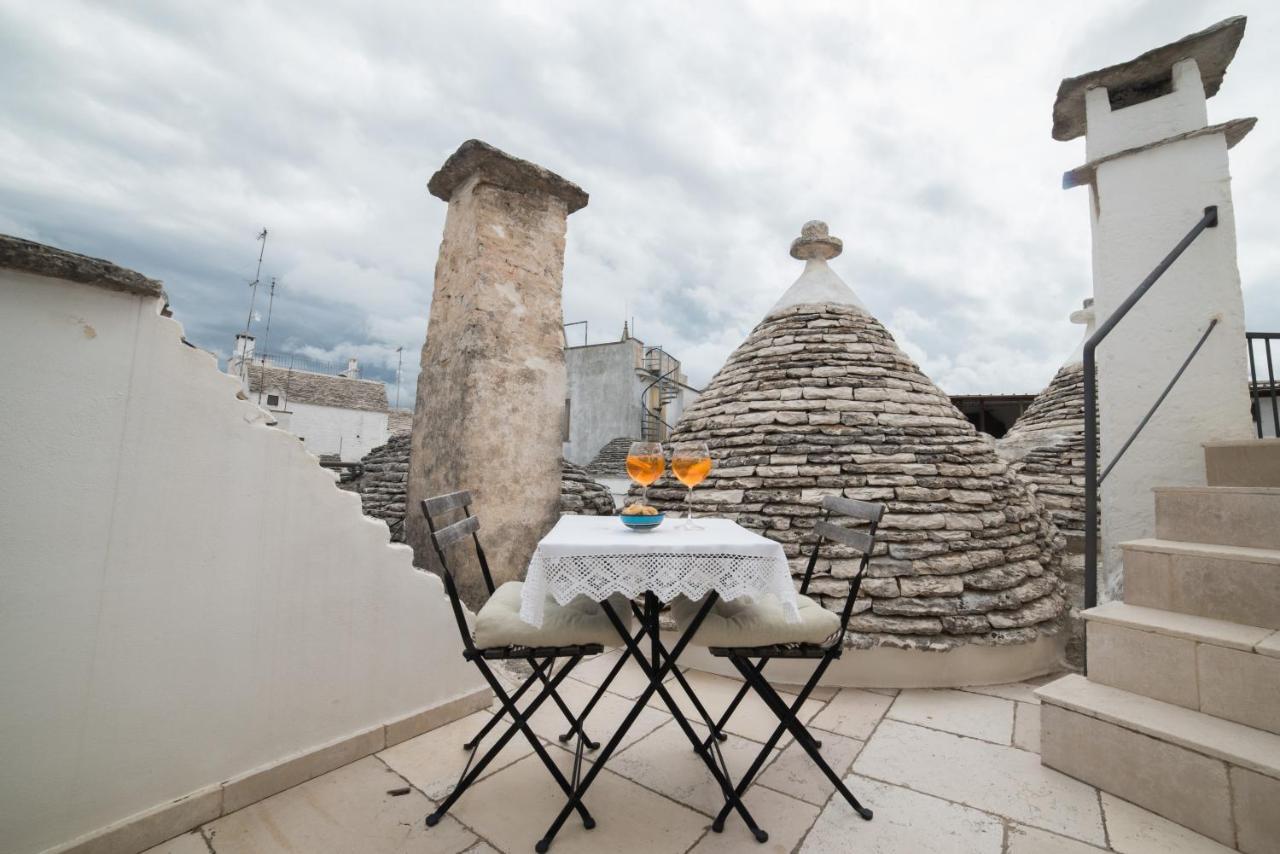 Апарт отель Charming Trulli Альберобелло Экстерьер фото